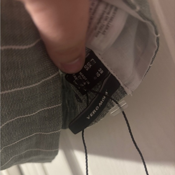 NWOT VERO MODA TAILORED CROPPED SUIT TOP IN KHAKI PIN STRIPE-GREEN - Picture 5 of 6